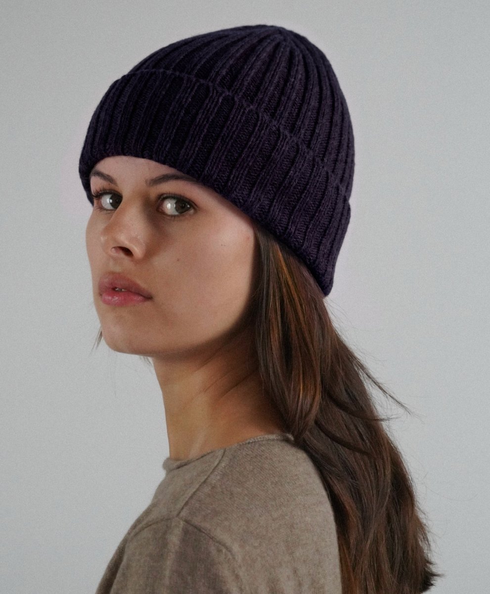 Lue Luca - Mørkeblå - Natura Cashmere